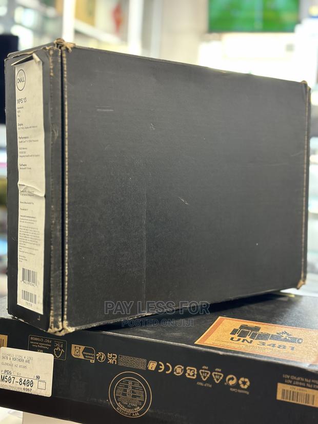 New Laptop Dell XPS 13 16GB Intel Core I7 SSD 512GB · Photo 4