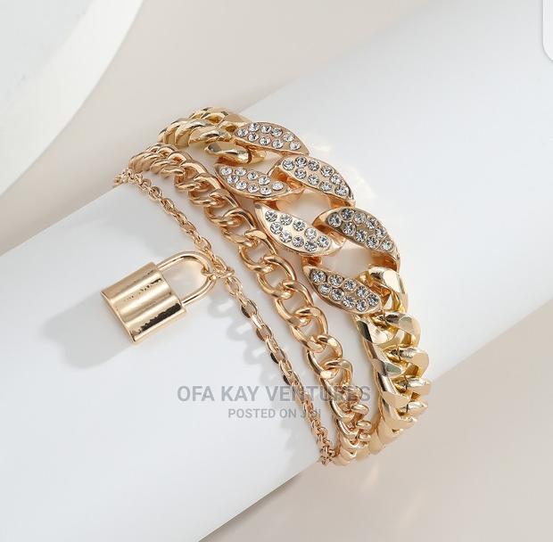 Bracelet Link Chain for Women · Photo 4