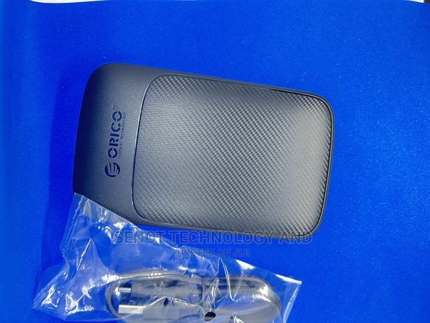 2.5 Inch Hard Drive Enclosure (Type C) · Photo 1