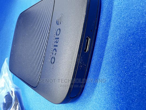 2.5 Inch Hard Drive Enclosure (Type C) · Photo 6