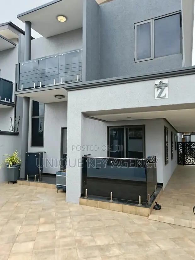 4bdrm House in Unique Key Agency, Achimota for rent · Photo 1