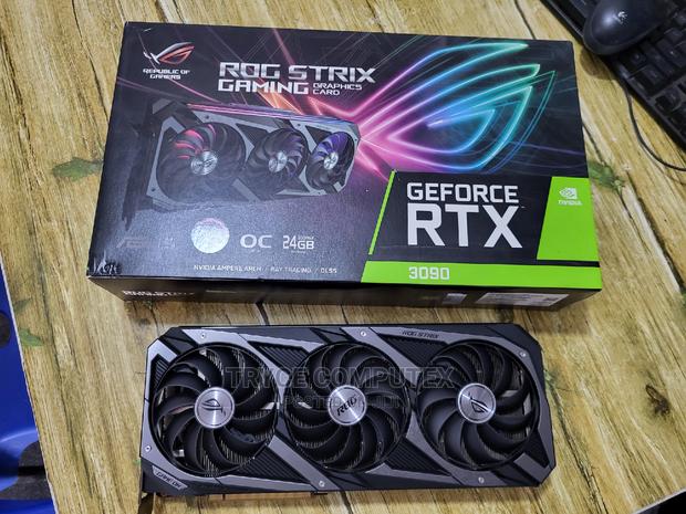 Asus Strix RTX 3090 24gb Graphic Card · Photo 1