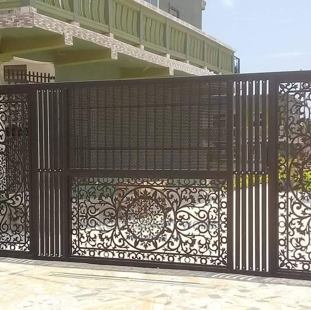 Gates for Homes Offices Etc · Photo 1