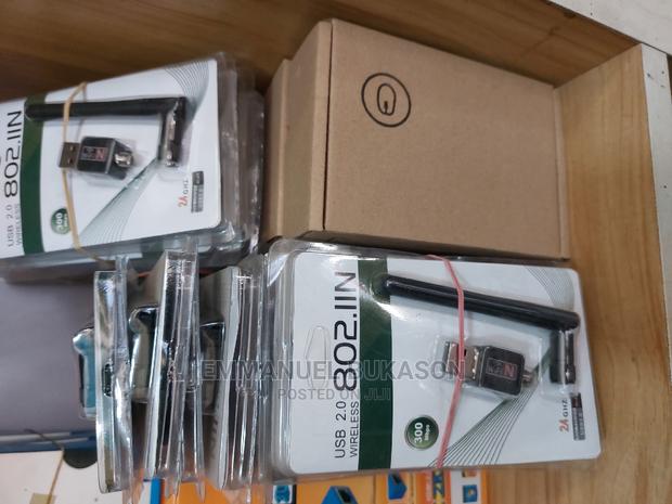 Wifi Adapter With Pole · Photo 1