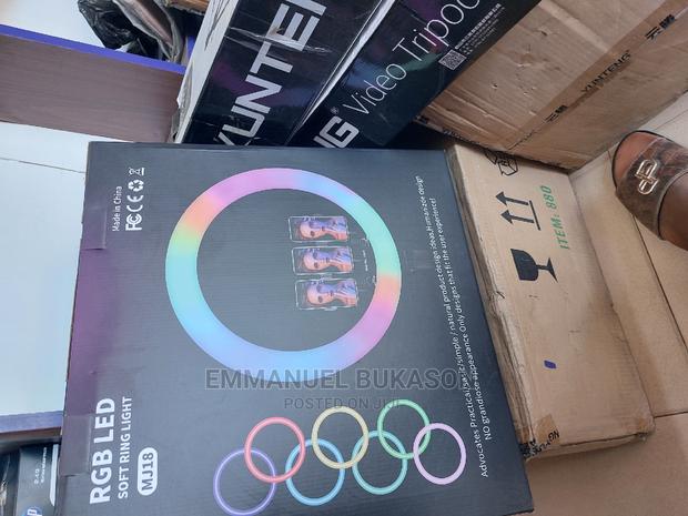 18inch Coloured Ring Light · Photo 2
