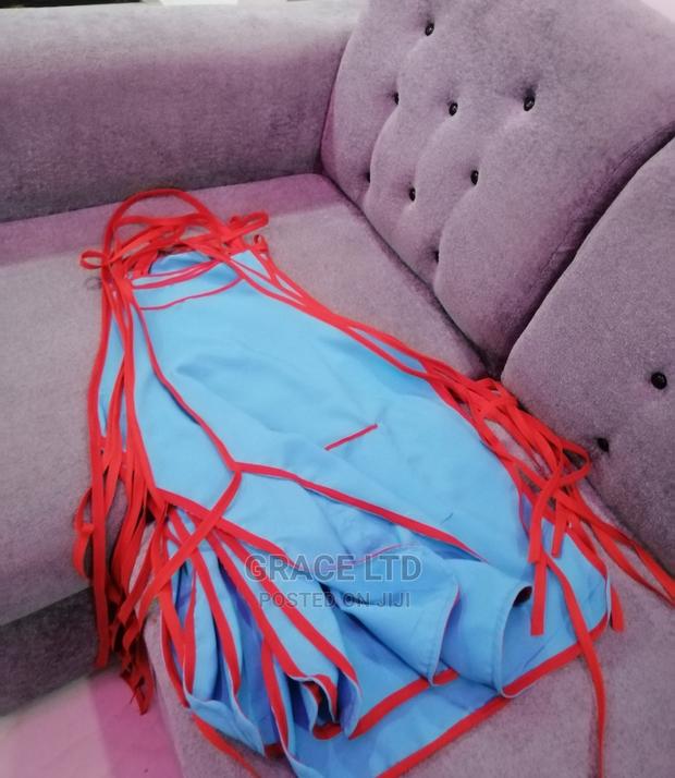 Apron for Sale · Photo 2