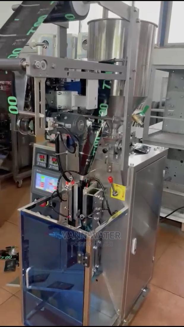 Total Pack Alcohol Packaging Machine · Photo 2