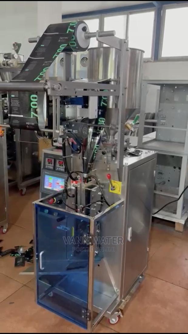 Total Pack Alcohol Packaging Machine · Photo 1