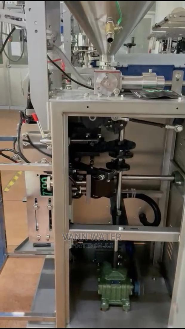 Total Pack Alcohol Packaging Machine · Photo 4
