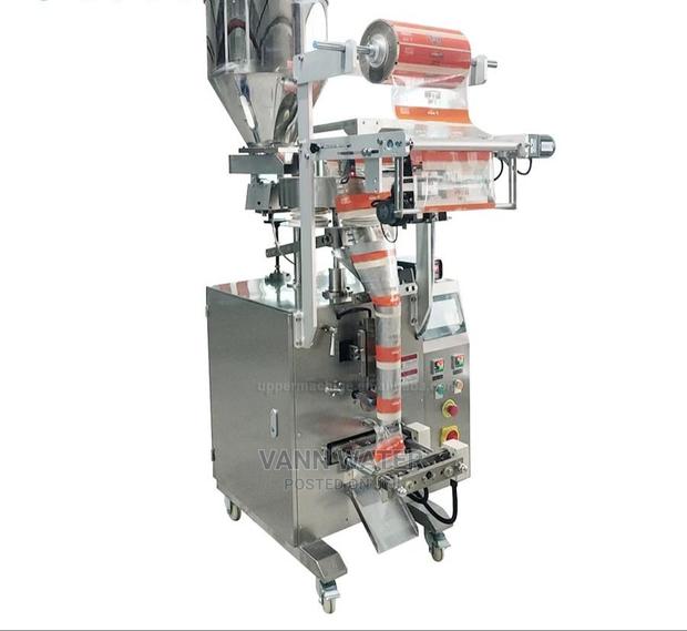 Powdered Punch Packaging Machine · Photo 4