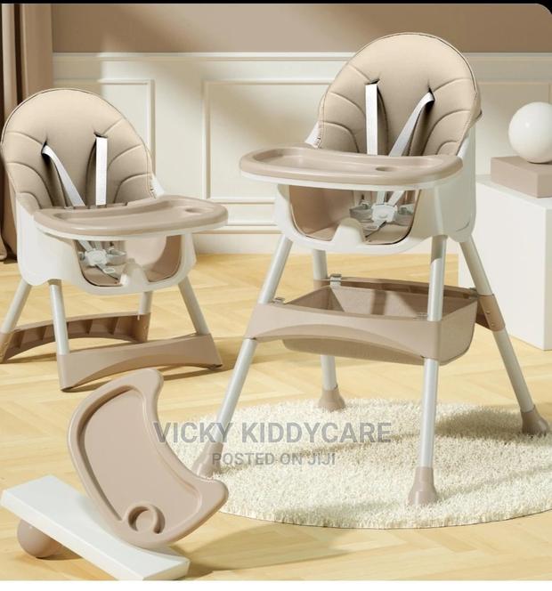 Baby High Chair With Feeding Table · Photo 1