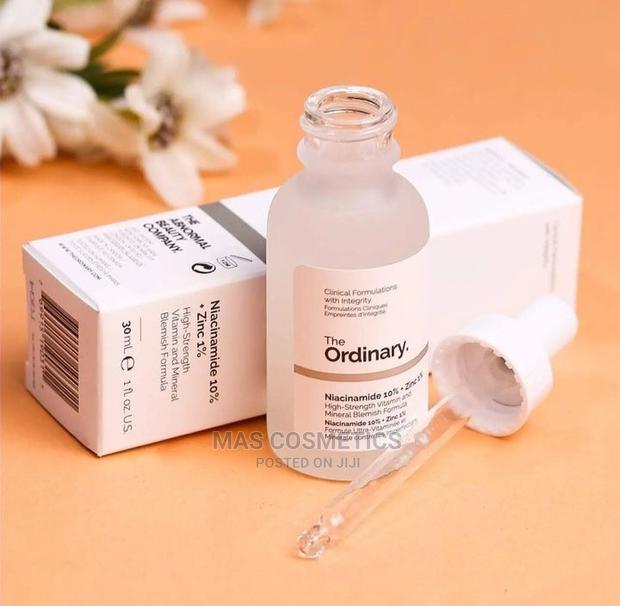 Niacinamide 10% + Zinc 1% · Photo 1