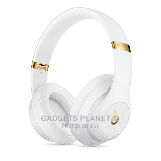 Beats Studio 3 Wireless Headphones · Photo 1