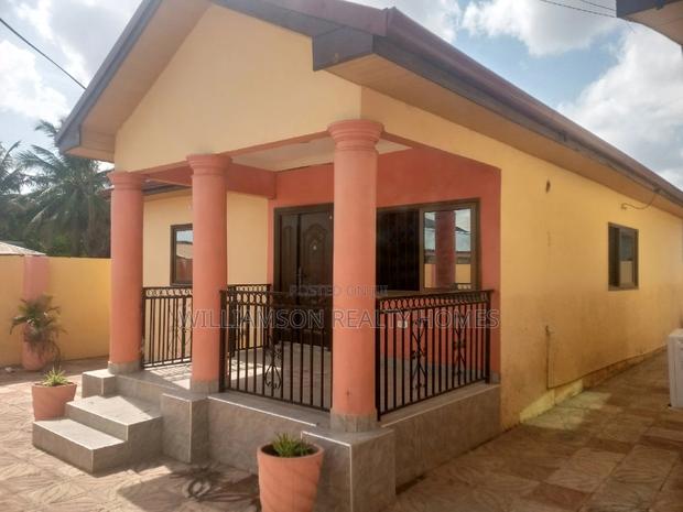 2bdrm House in Community 18,, Spintex for rent · Photo 3