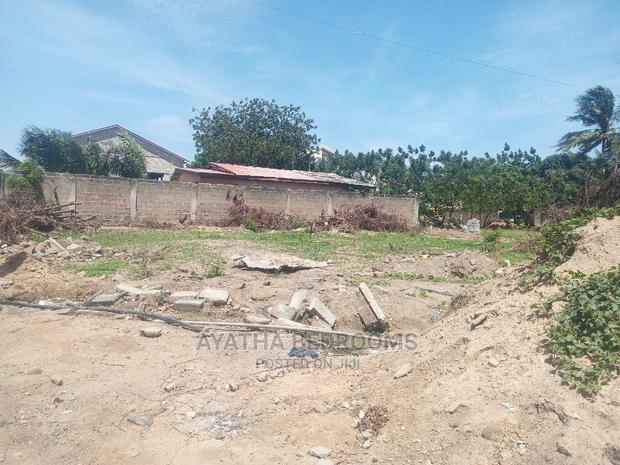 Half Plot of Land for Sale at Teshie Agblezaa · Photo 2