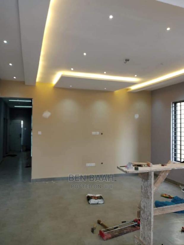 2bdrm Block of Flats in Ben Properties, Lake Side Estate for rent · Photo 3