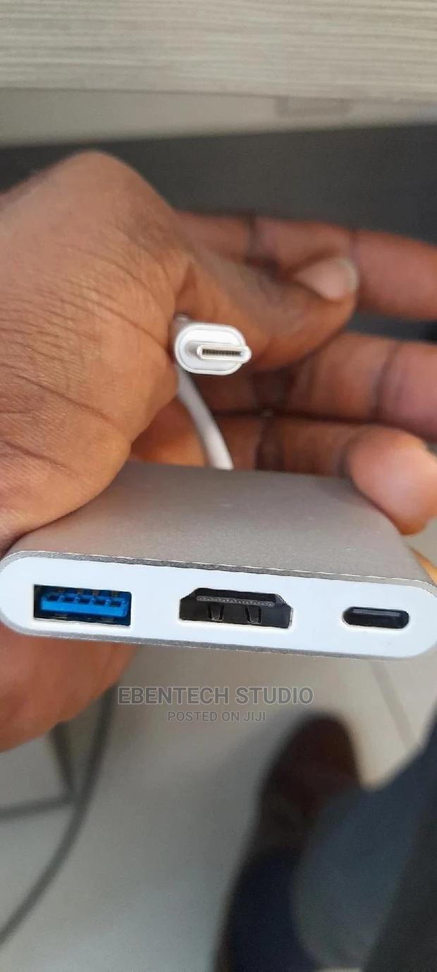 Type-C to HDMI Converter Plus USB Ports · Photo 1