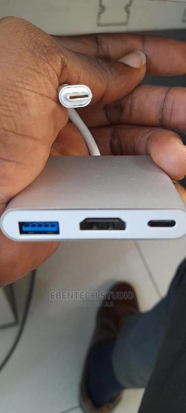 Type-C to HDMI Converter Plus USB Ports · Photo 2