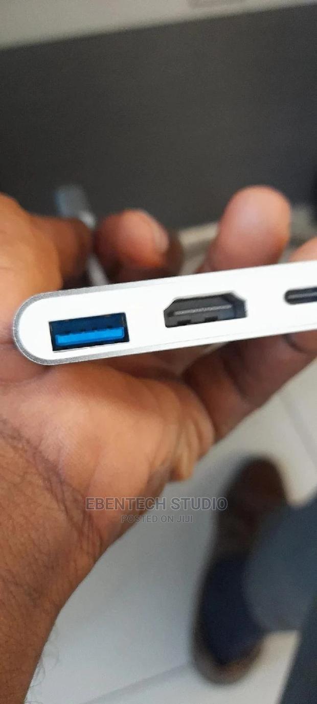 Type-C to HDMI Converter Plus USB Ports · Photo 3