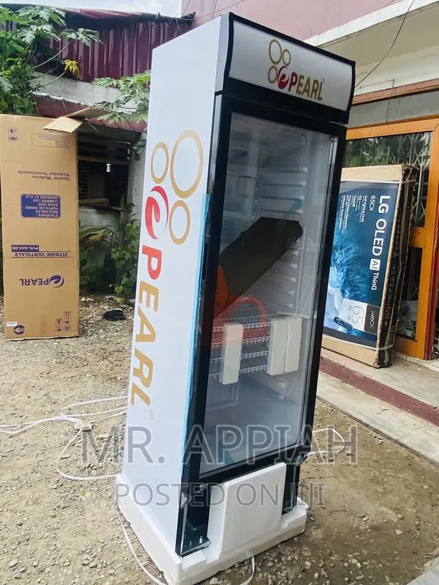 Purchase Authentic Pearl PVC 424-2b 1 Door Display Fridge. · Photo 1