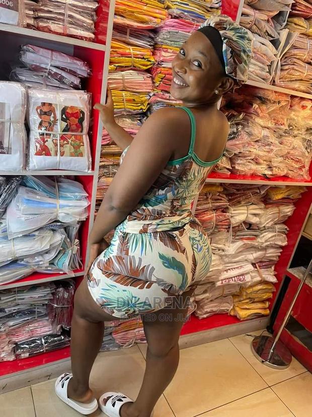 Ladies Sleep Wear With Bonnet · Photo 7