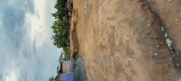 Land in Town · Photo 2