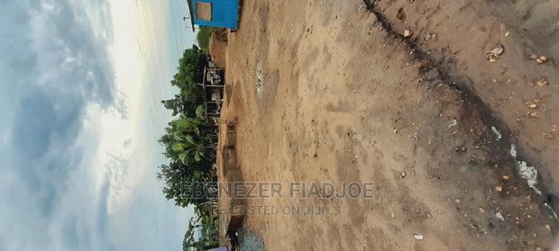 Land in Town · Photo 1