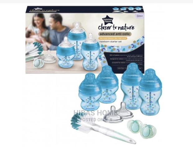 Tommee Tippee - Anti-Colic Newborn Feeding Bottle Set · Photo 1