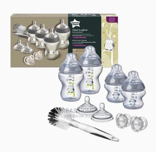 Tommee Tippee Closer to Nature Bottle Set 9 Piece Anti Colic · Photo 1