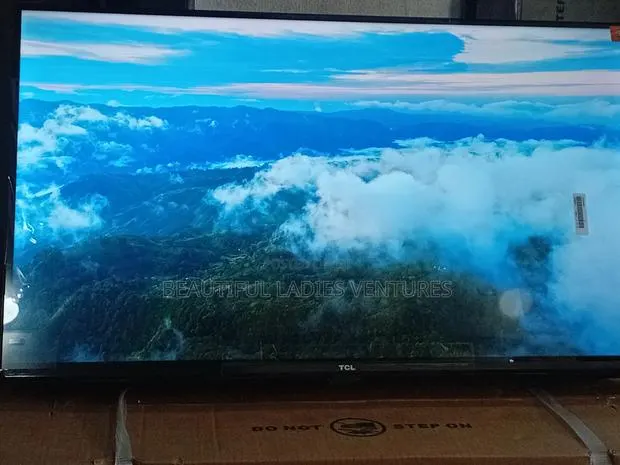 TCL 32” Hd Television for Quality Family Viewing · Photo 1