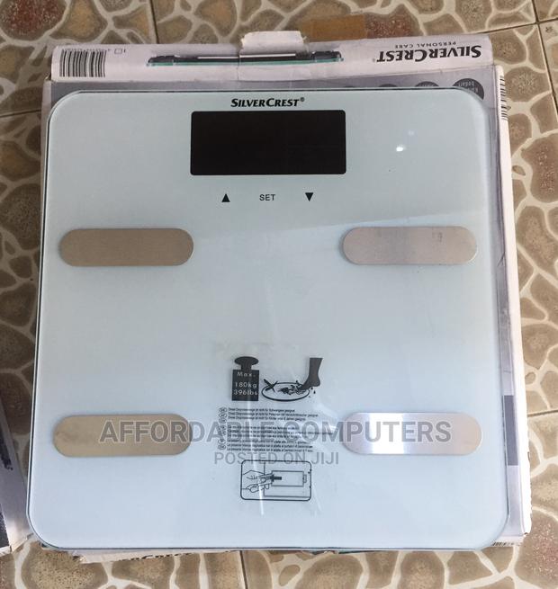 Digital Weighing Scale With BMI · Photo 1