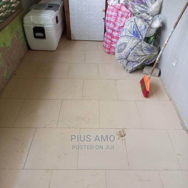 Single Room and Porch · Photo 6