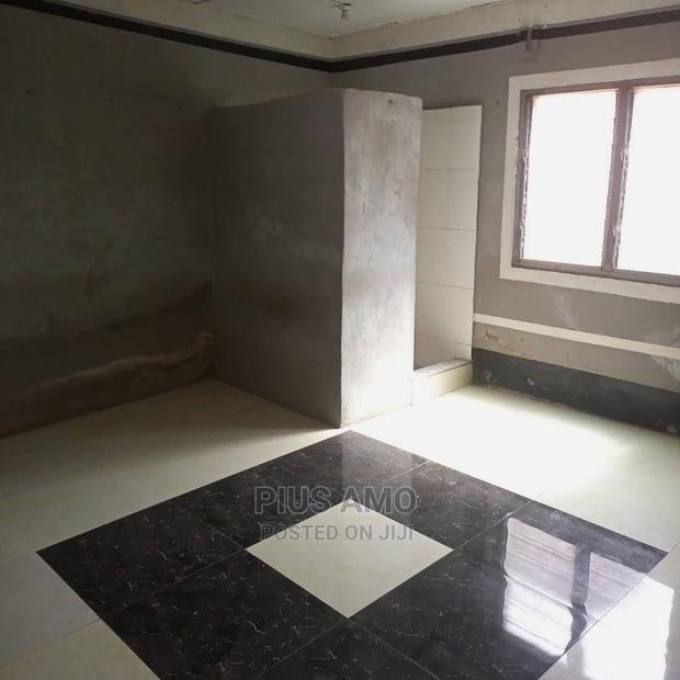 Single Room and Porch · Photo 2