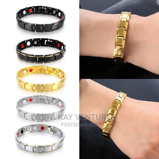 Energy Healing Bracelet · Photo 1