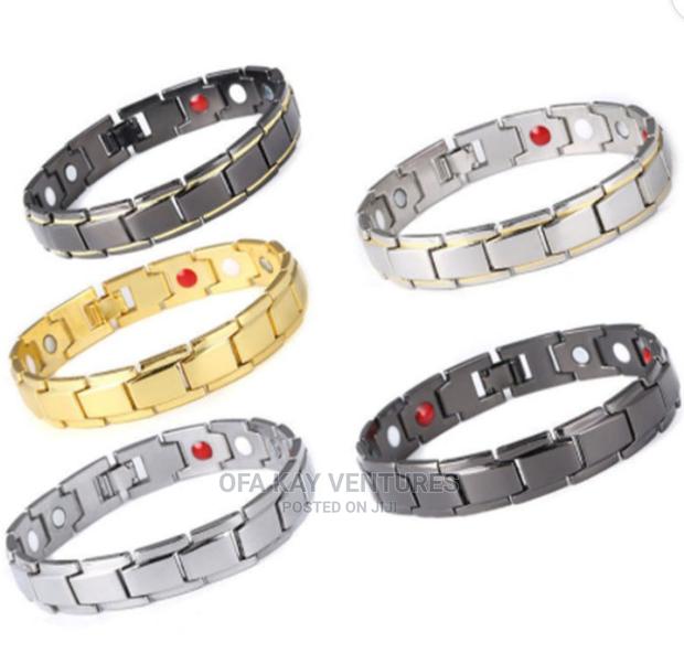 Energy Healing Bracelet · Photo 3