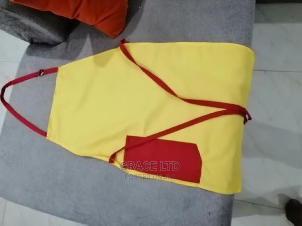Plain Apron · Photo 2