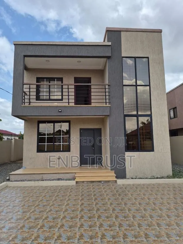 4bdrm Duplex in Amasaman for sale · Photo 1