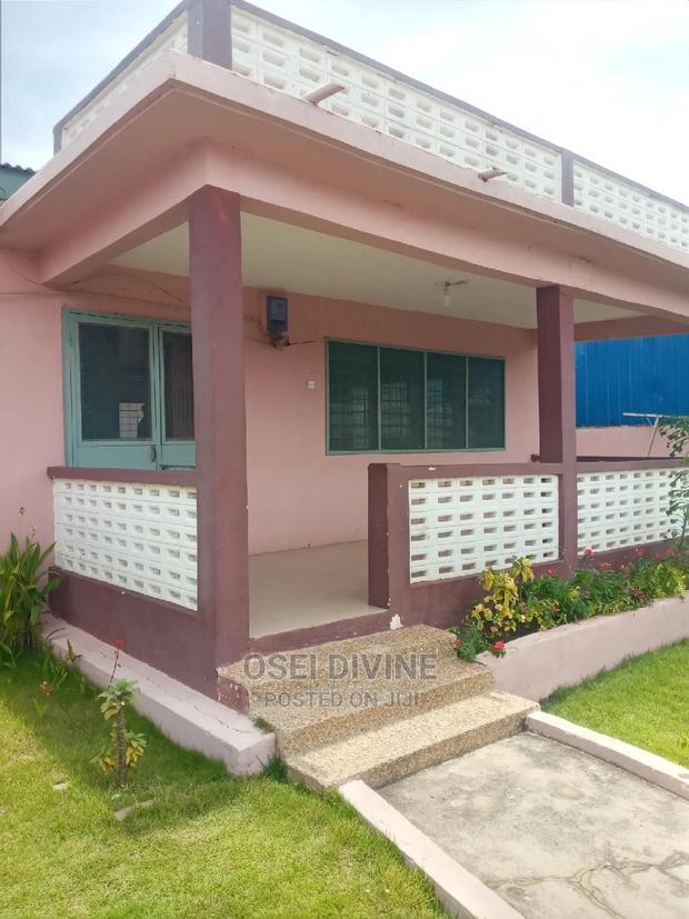 Awesome 3-Bedrooms S/C Apartment · Photo 1