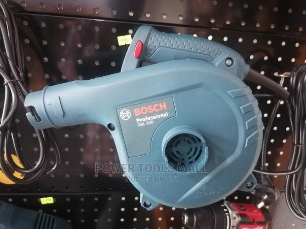 Bosch GBL 620-Watt Air Blower · Photo 2