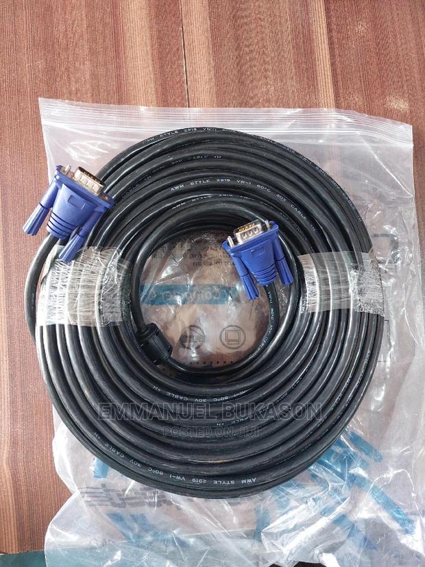 VGA to VGA Cable 30m · Photo 1