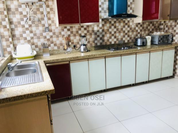 Furnished 2bdrm Apartment in Dansoman for Rent · Photo 2