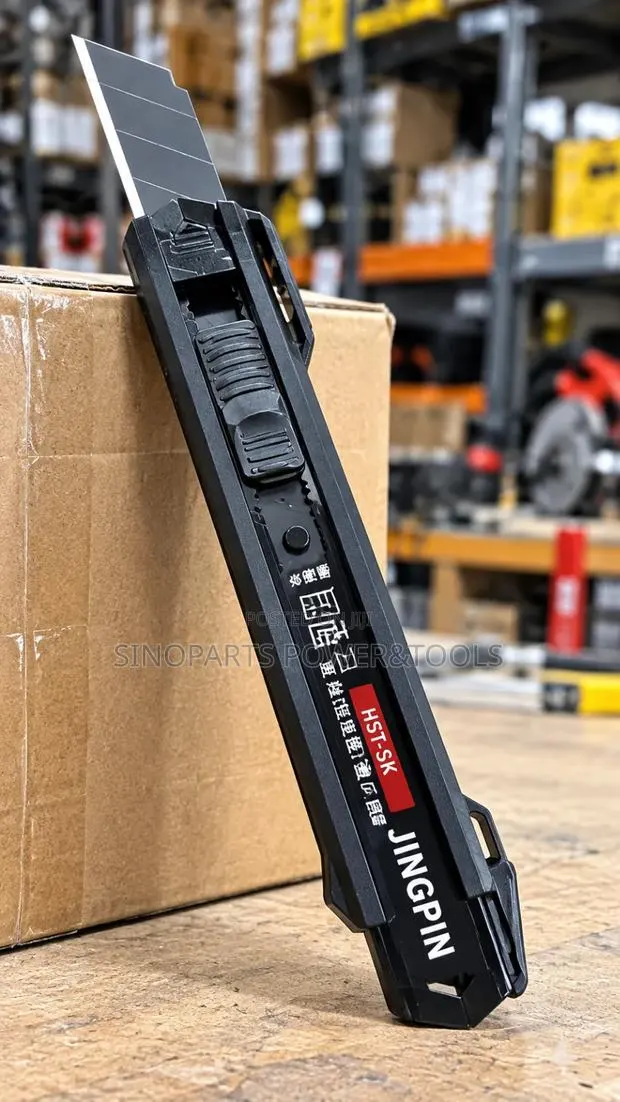Heavy Duty Utility Knife Box Cutter for Industrial Use · Photo 1