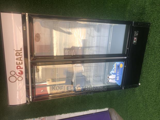Low Noise Pearl PVC 74 568litres Display Fridge · Photo 1