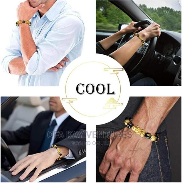 Feng Shui Bracelet for Wealth Attraction · Photo 3