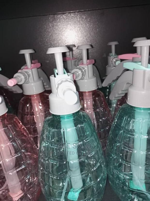 Spray Bottles · Photo 1