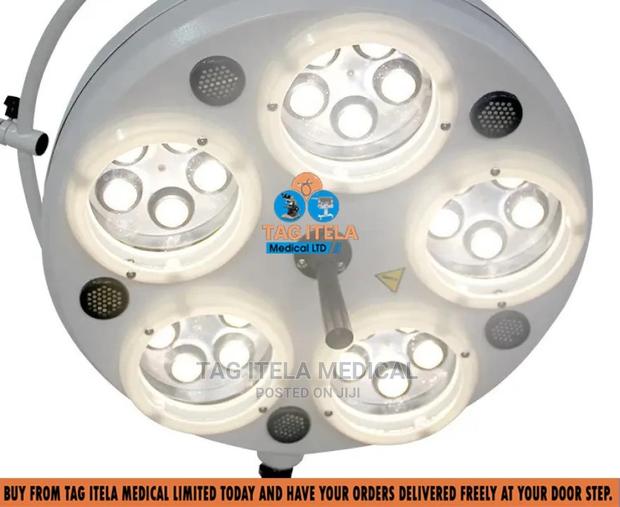 Theater Operating Light (Led 5 Bulb Non-Rechargeable) · Photo 1