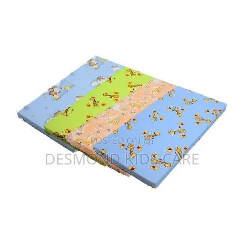Baby’s Metal Cot With Net and Mattress · Photo 2