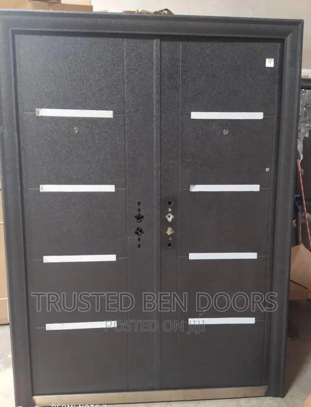 Paladin Double Door [Single_one And Half_available] · Photo 1