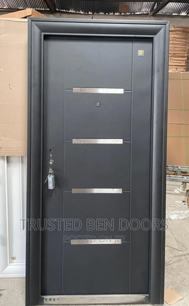 Paladin Special Security Doors [One And Half+Double] · Photo 1