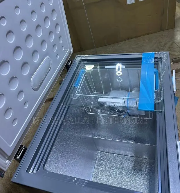 Energy Efficient and Powerful 146 Liters Legacy Freezer · Photo 1